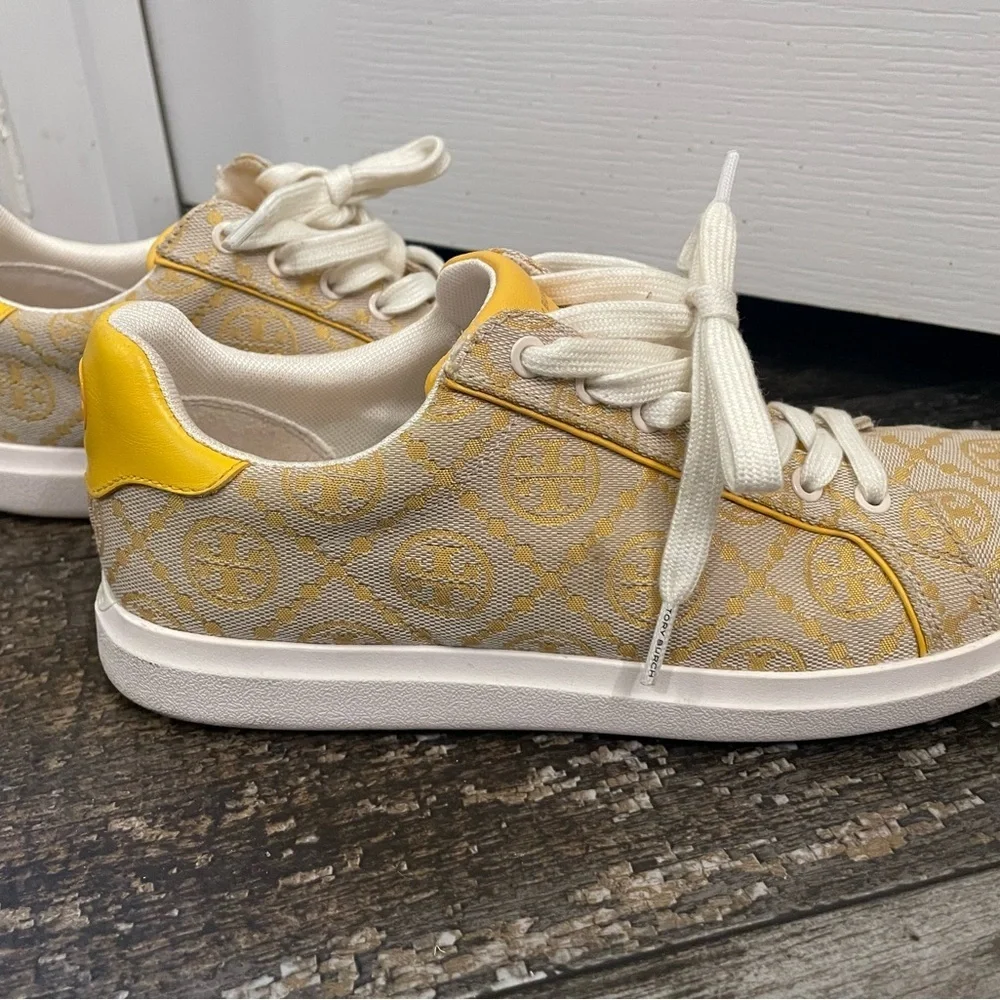 Tory Burch questions leave